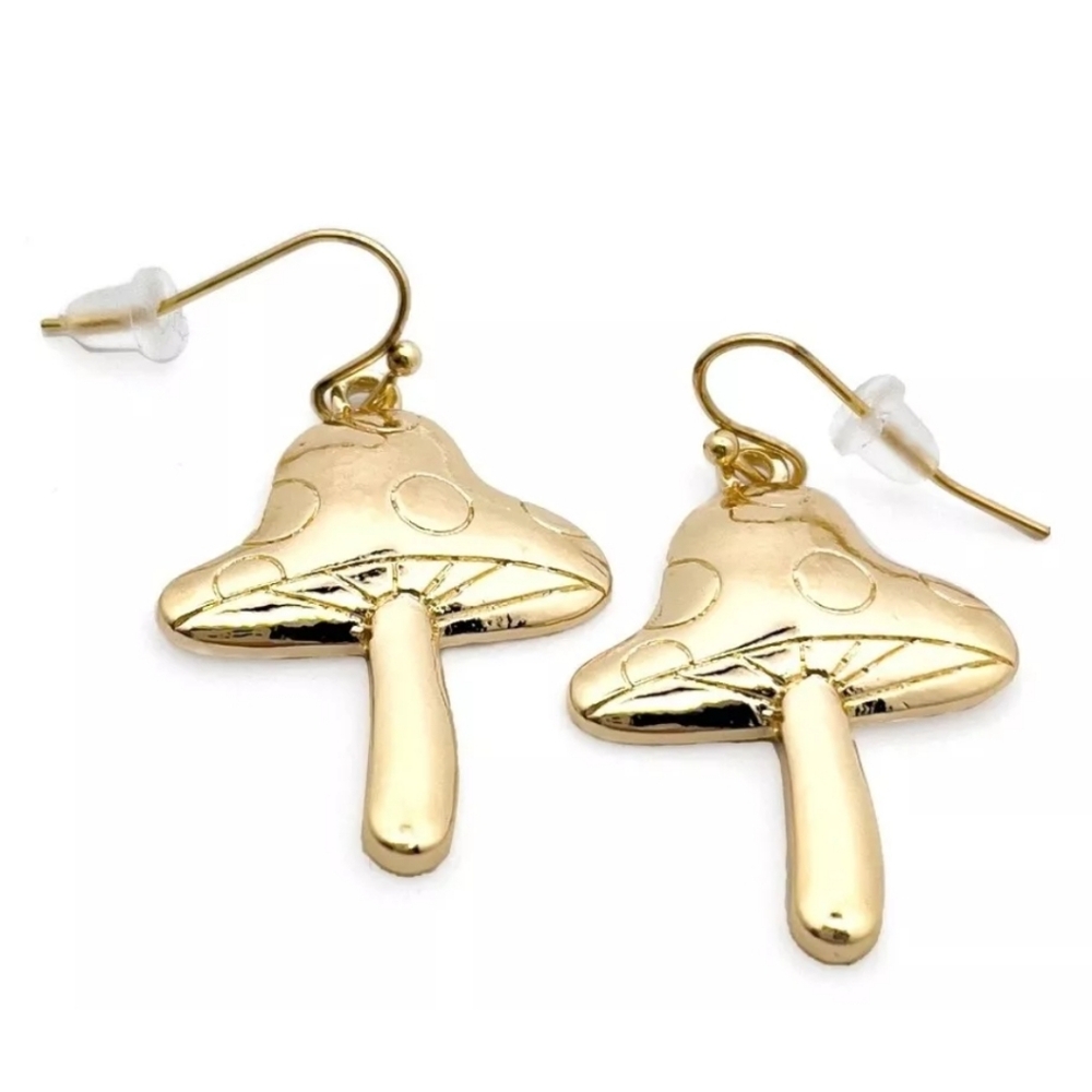 BRAND NEW NO BOUNDARIES GOLD MUSHROOM EARRINGS HYPO-ALLERGENIC
